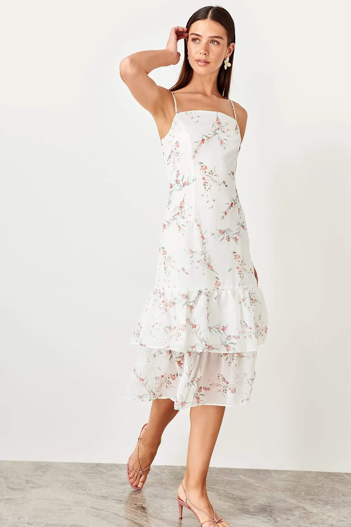 11675 Off-White Floral Tiered Dress