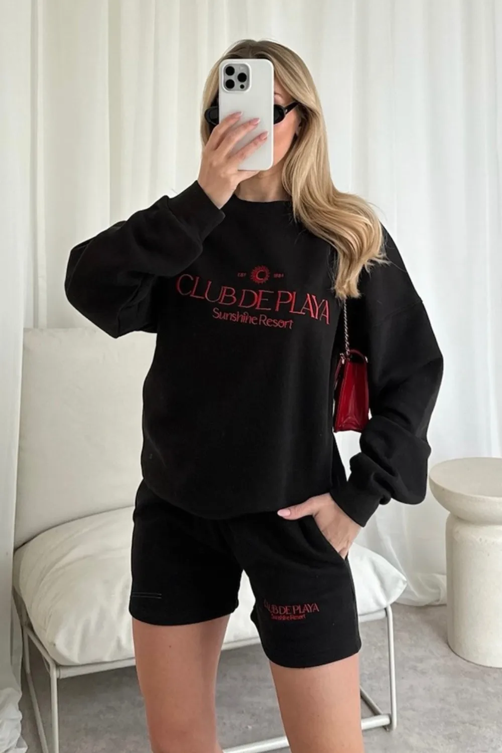 Club de playa black embroidered sweater shorts loungewear