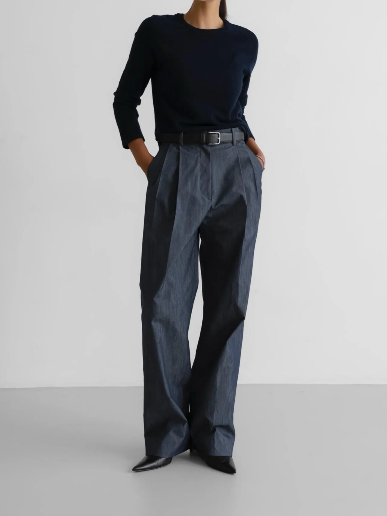 DOUBLE PIN-TUCK DENIM WIDE TROUSERS