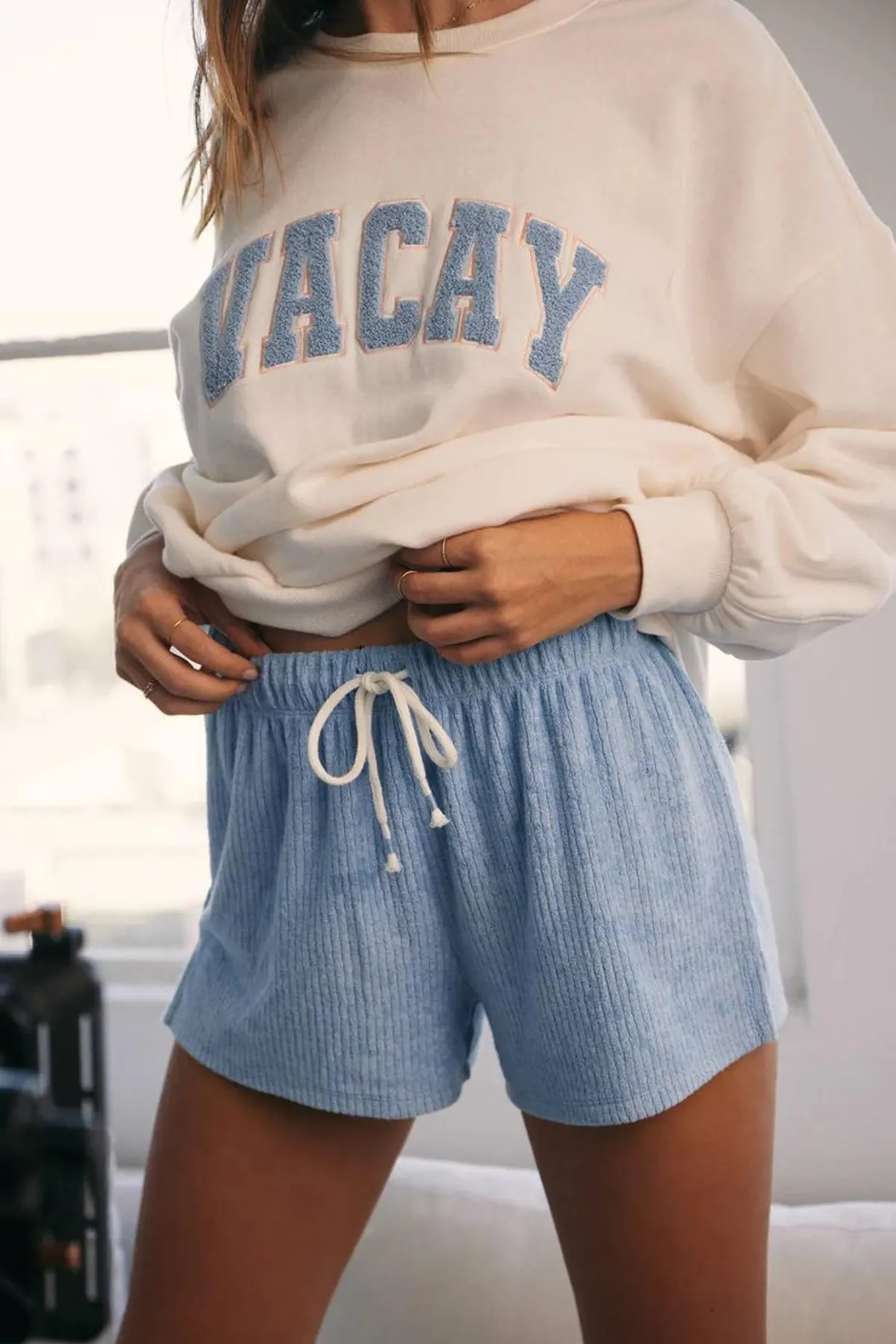 Z SUPPLY - OVERSIZED VACAY SWEATSHIRT